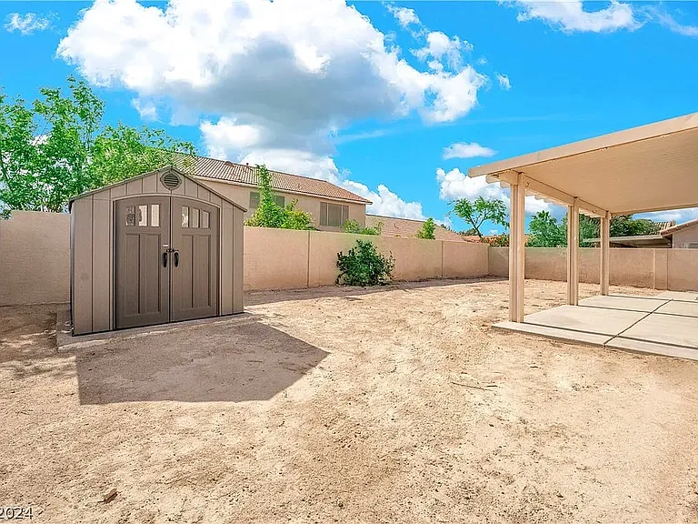 358 Velino Ave — Photo 5