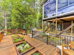 26300 Silvergate Ln, Colfax, CA 95713