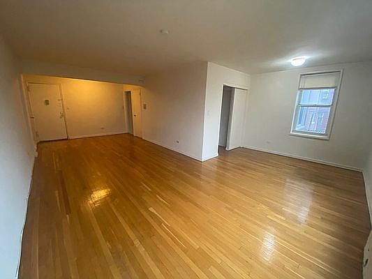 3rd image of 71-40 112th St #6077