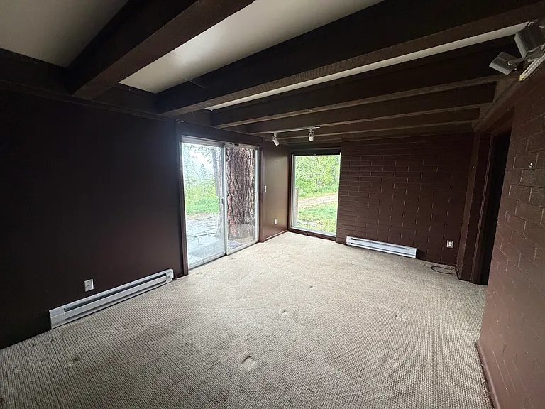 110 Terrace St — Photo 7