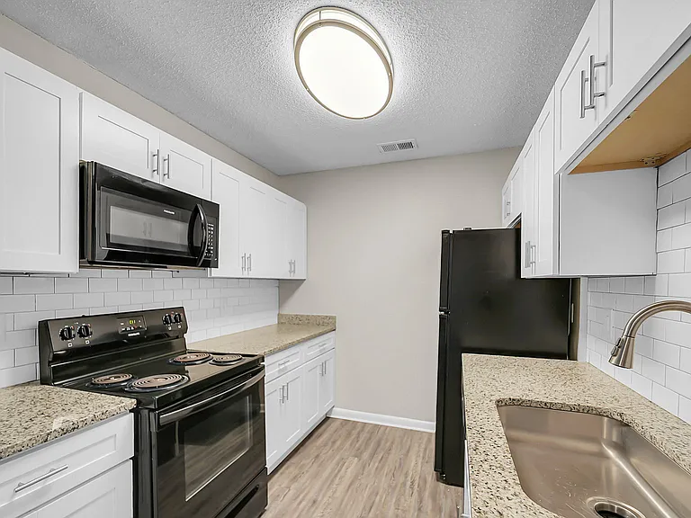 The Stella Apartments — Photo 14