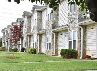 640 S Main St #18, Mooresville, NC 28115