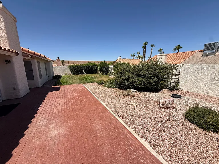 904 Big Horn St — Photo 26