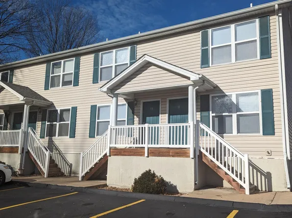 13 Marvin Dr, Troy, MO 63379