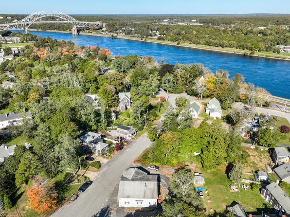 10 Bridge Street, Sagamore, MA 02561