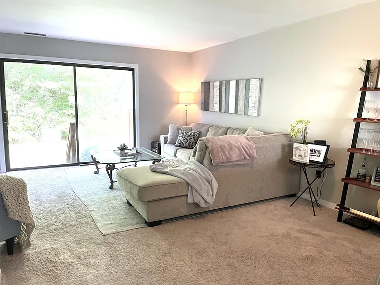 6905 E Fox Grn — Photo 3