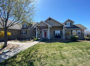 1940 NE Gentry Rd, Madras, OR 97741