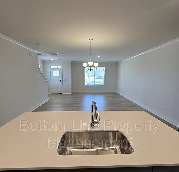 2000 Harlequin Dr — Photo 10
