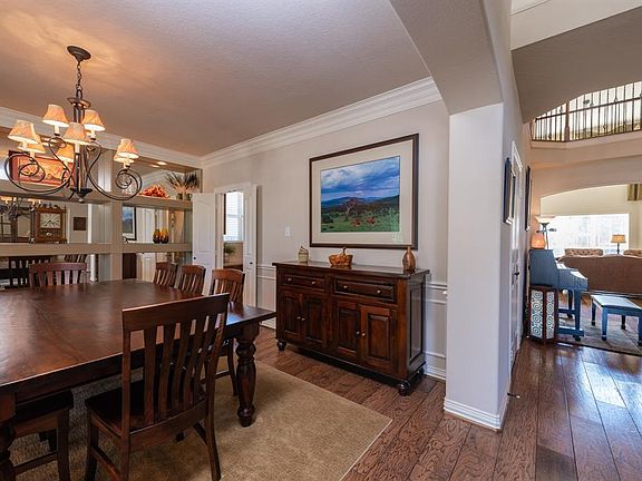 5th image of 7315 Gentle Willow Ln
