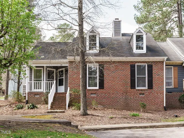 27 Kingsmount Ct, Durham, NC 27713
