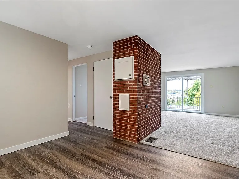 8966 Knoll St — Photo 5