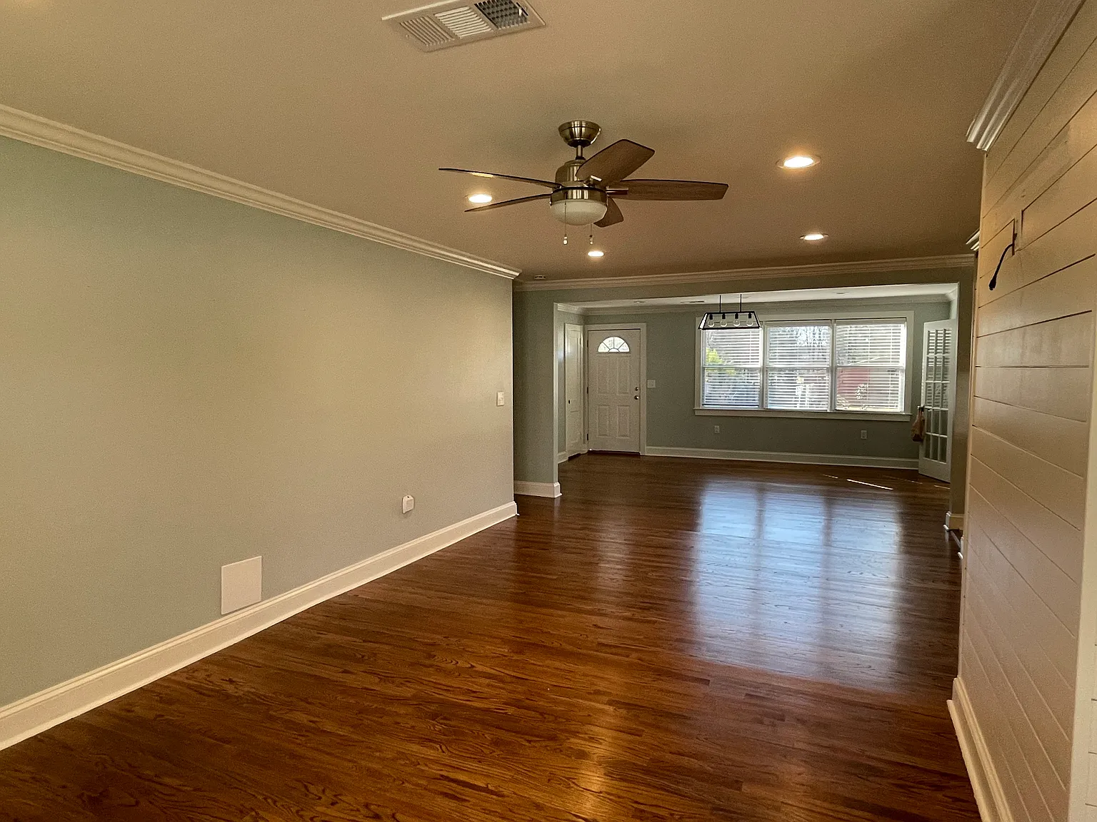 2 bed, 1560 sqft, $2,800 — Photo 4