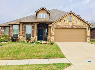 255 Orbit Dr, Lavon, TX 75166