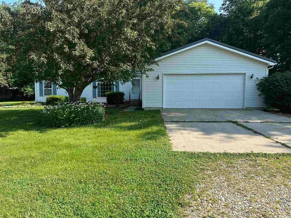 538 S Paradise Dr, Rochester, IN 46975