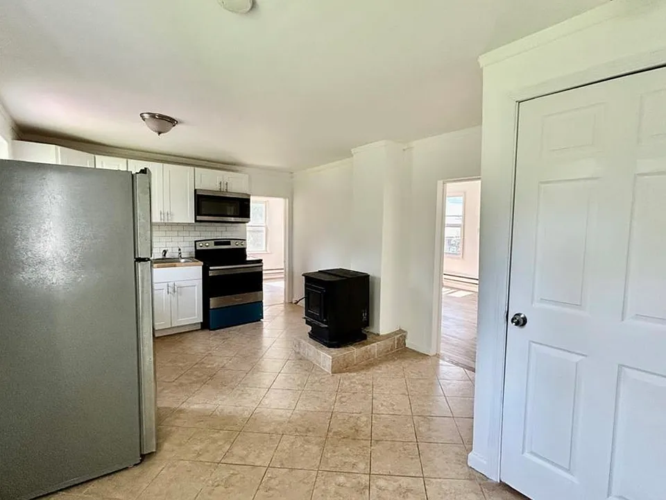 40 River St #2
