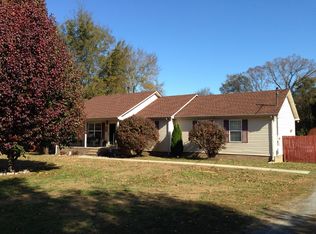 202 Cessna Ln, Shelbyville, TN 37160