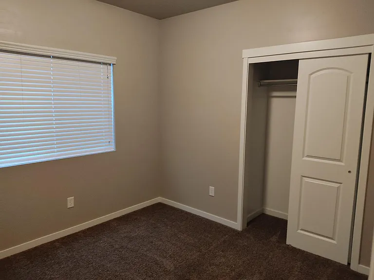 87 E Jordan Ridge Blvd #605 — Photo 31