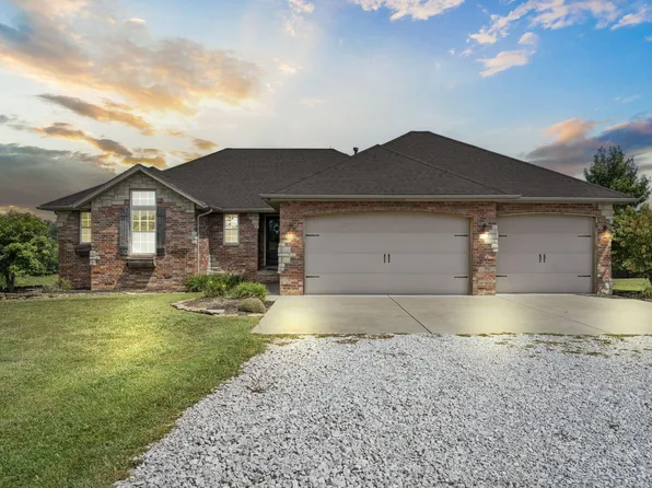 242 Fieldstone Road, Clever, MO 65631