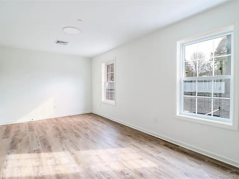 80 South St #105 — Photo 15