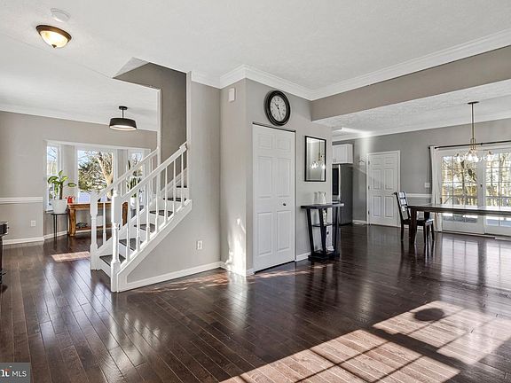 4th image of 7995 Stone Haven Dr