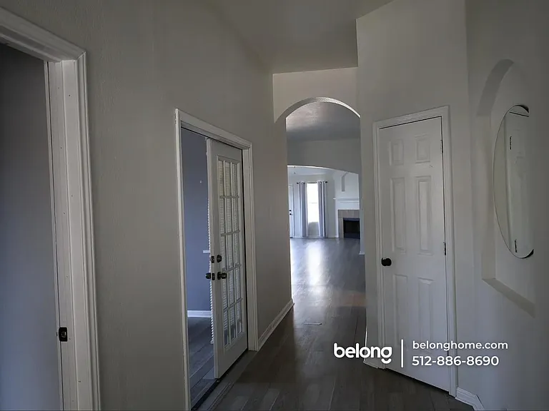 4800 Fort Moultrie Ln — Photo 3