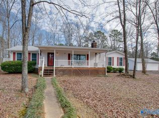 567 Starnes Loop Rd, Grant, AL 35747