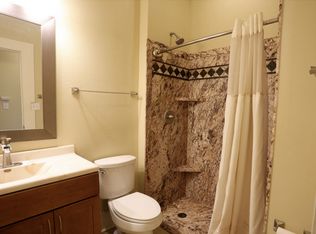 1015 E Broadway #203, Columbia, MO 65201