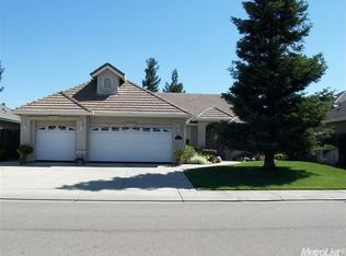 2673 Paradise Dr, Lodi, CA 95242