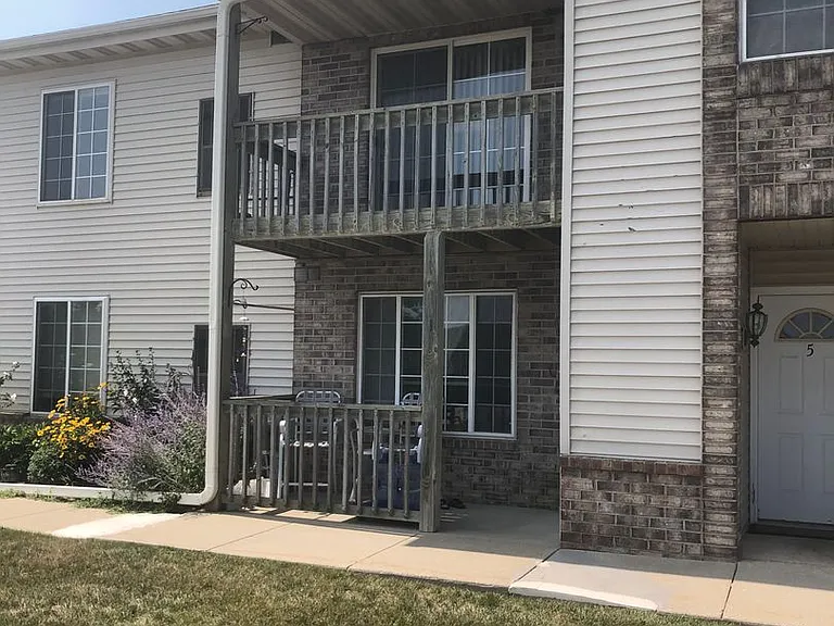 321 S Mountin Dr #1 — Photo 40
