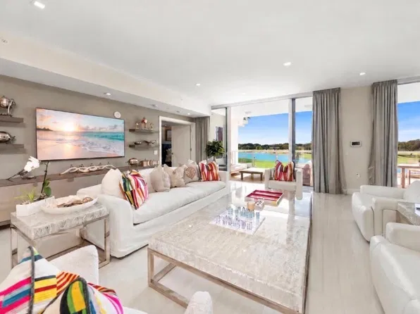 20155 Boca W Drive #A204, Boca Raton, FL 33434