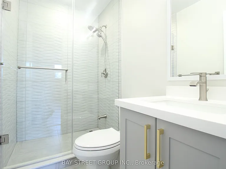 117 Pindar Cres #MAIN FLOOR — Photo 24
