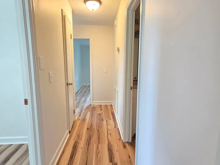 1414 Hazel St — Photo 8