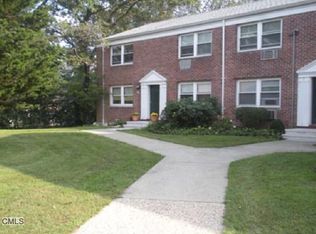 140-A Blachley Rd, Stamford, CT 06902