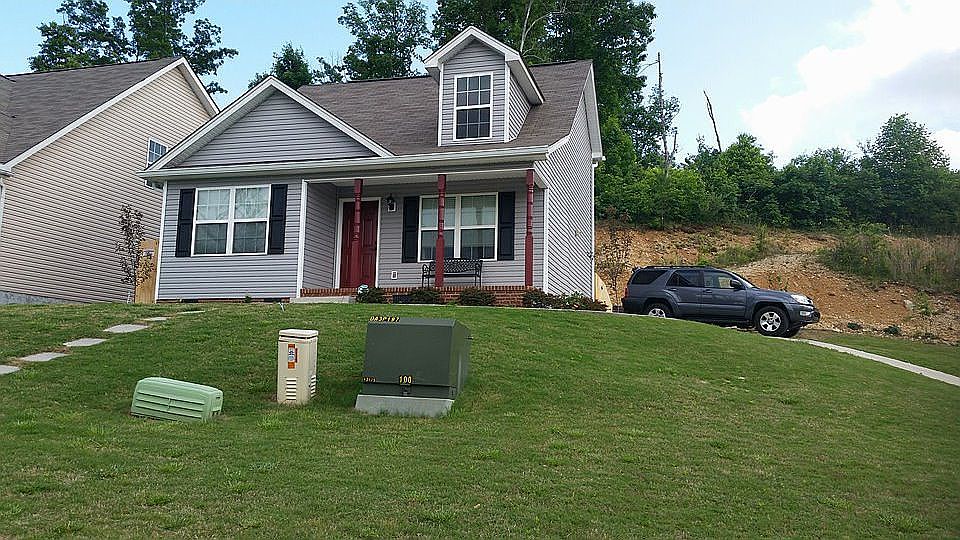 1st image of 2123 Short Leaf Ln