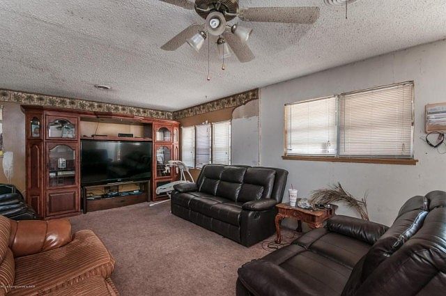 2nd image of 1251 Iris St