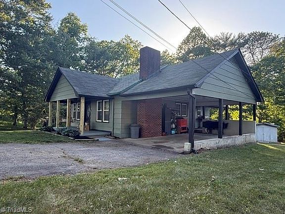 4th image of 222 Handy Walker St