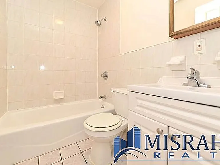 81 Rivington St #5 — Photo 9