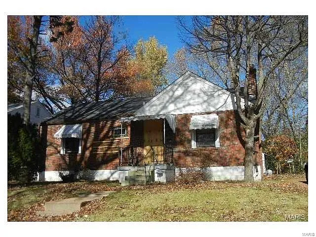 6933 Plymouth Ave photo 1