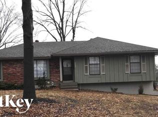 6504 E 129th Pl, Grandview, MO 64030