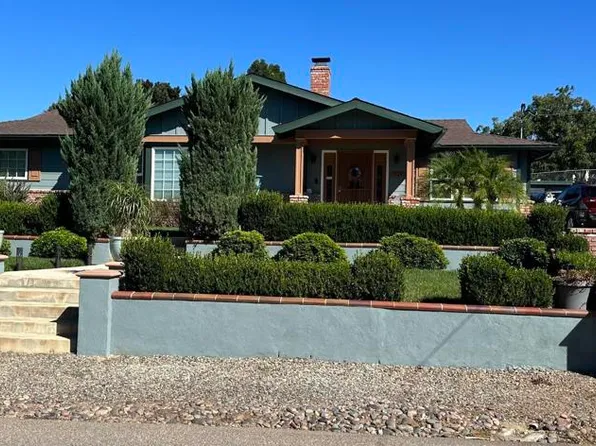 1524 McDonald Rd, Fallbrook, CA 92028