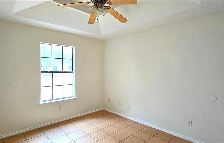 1302 Prosperity Dr #A — Photo 5