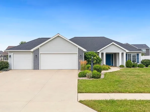 9628 Abbington Trl, Fort Wayne, IN 46818