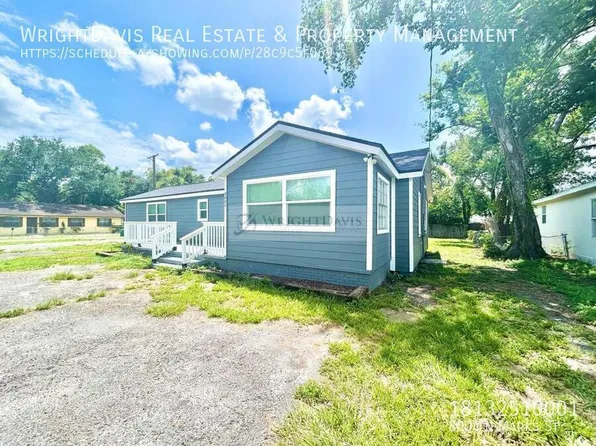 8004 N Marks St, Tampa, FL 33604