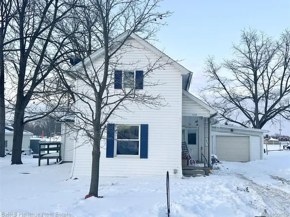 126 W Mason St, Morrice, MI 48857