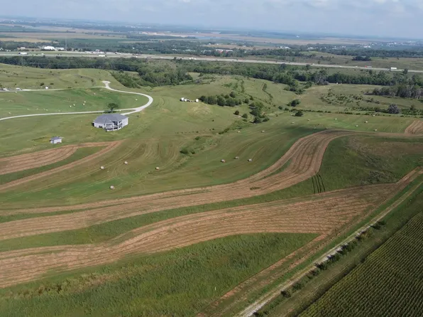 16050 S 222nd Plz, Gretna, NE 68028