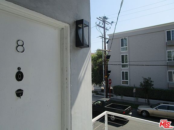 4th image of 8555 Sherwood Dr APT 8