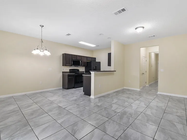 266 Moultrie Village Ln — Photo 7