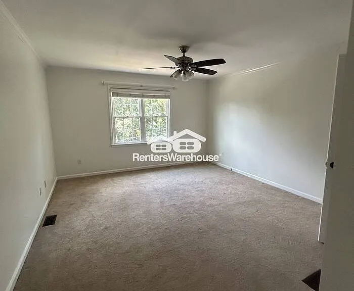 2501 Crestwood Cir — Photo 18