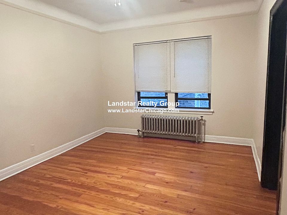 1st image of 948 W Cuyler Ave APT 112