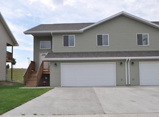 1003 Bremner Ave, Bismarck, ND 58503